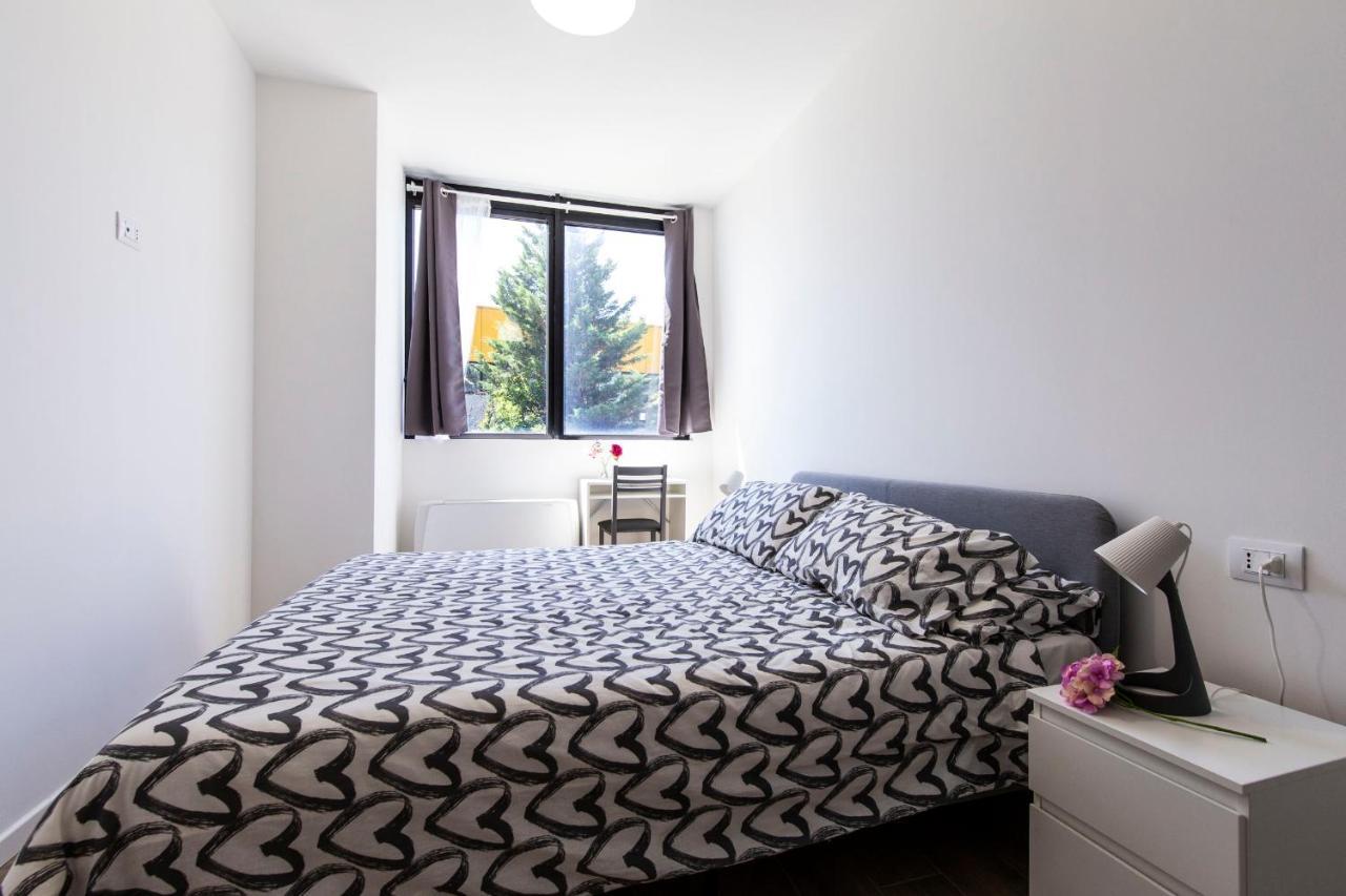Noto 10 Apartment Милано Екстериор снимка