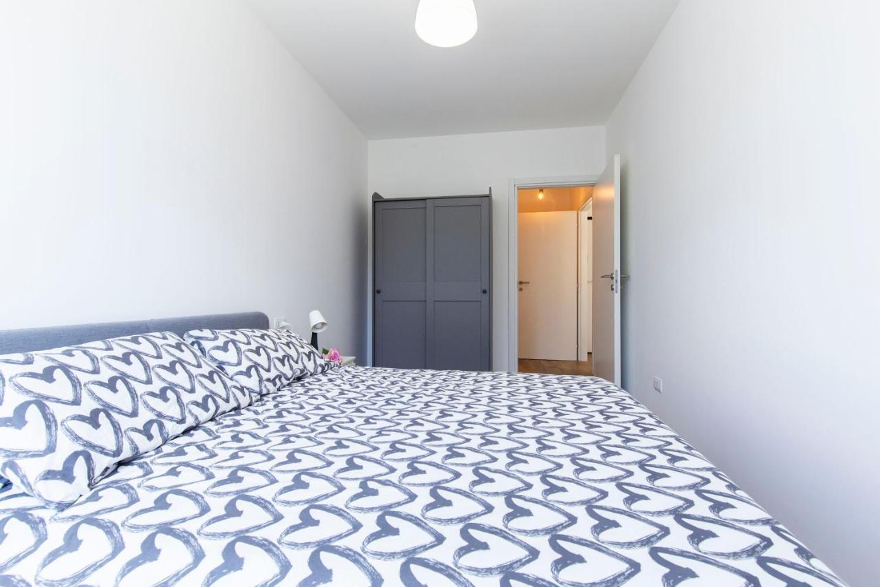 Noto 10 Apartment Милано Екстериор снимка