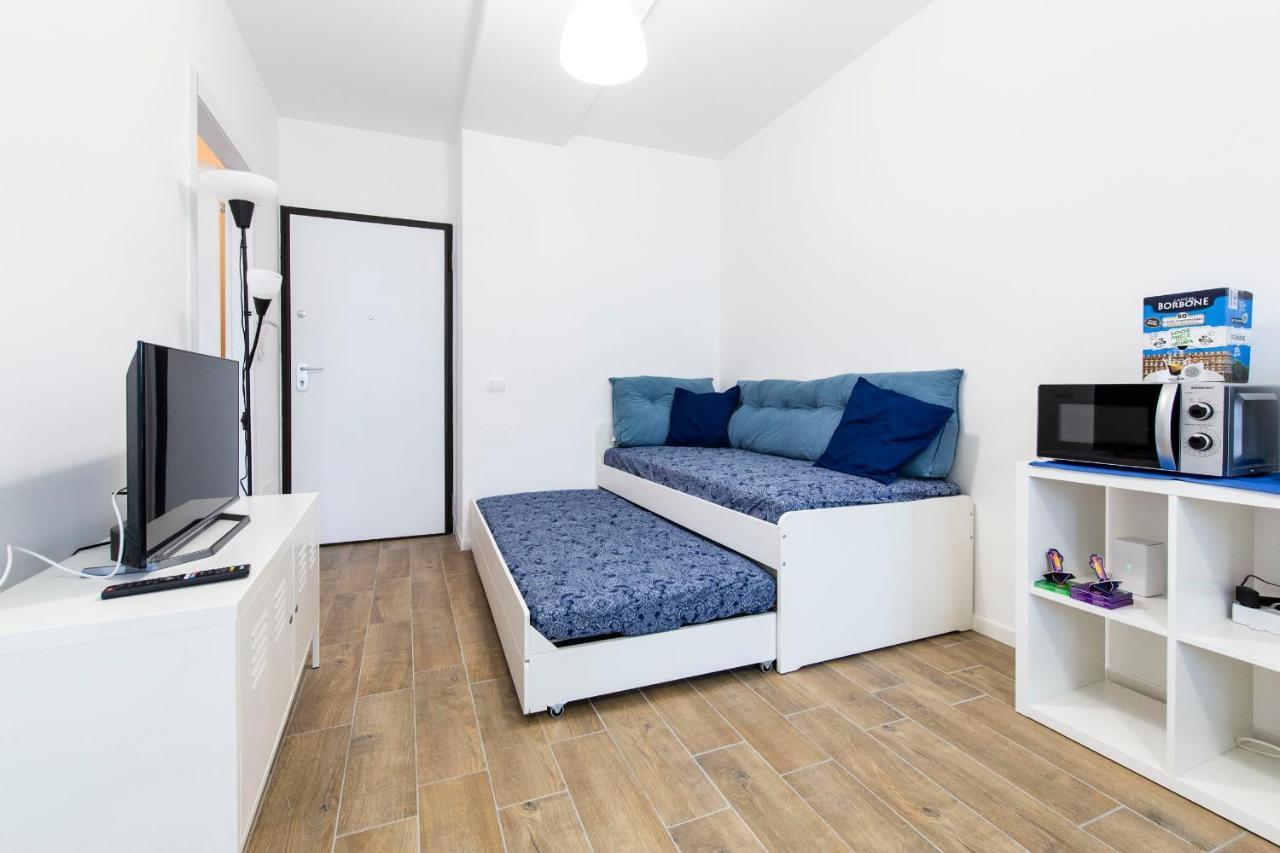 Noto 10 Apartment Милано Екстериор снимка