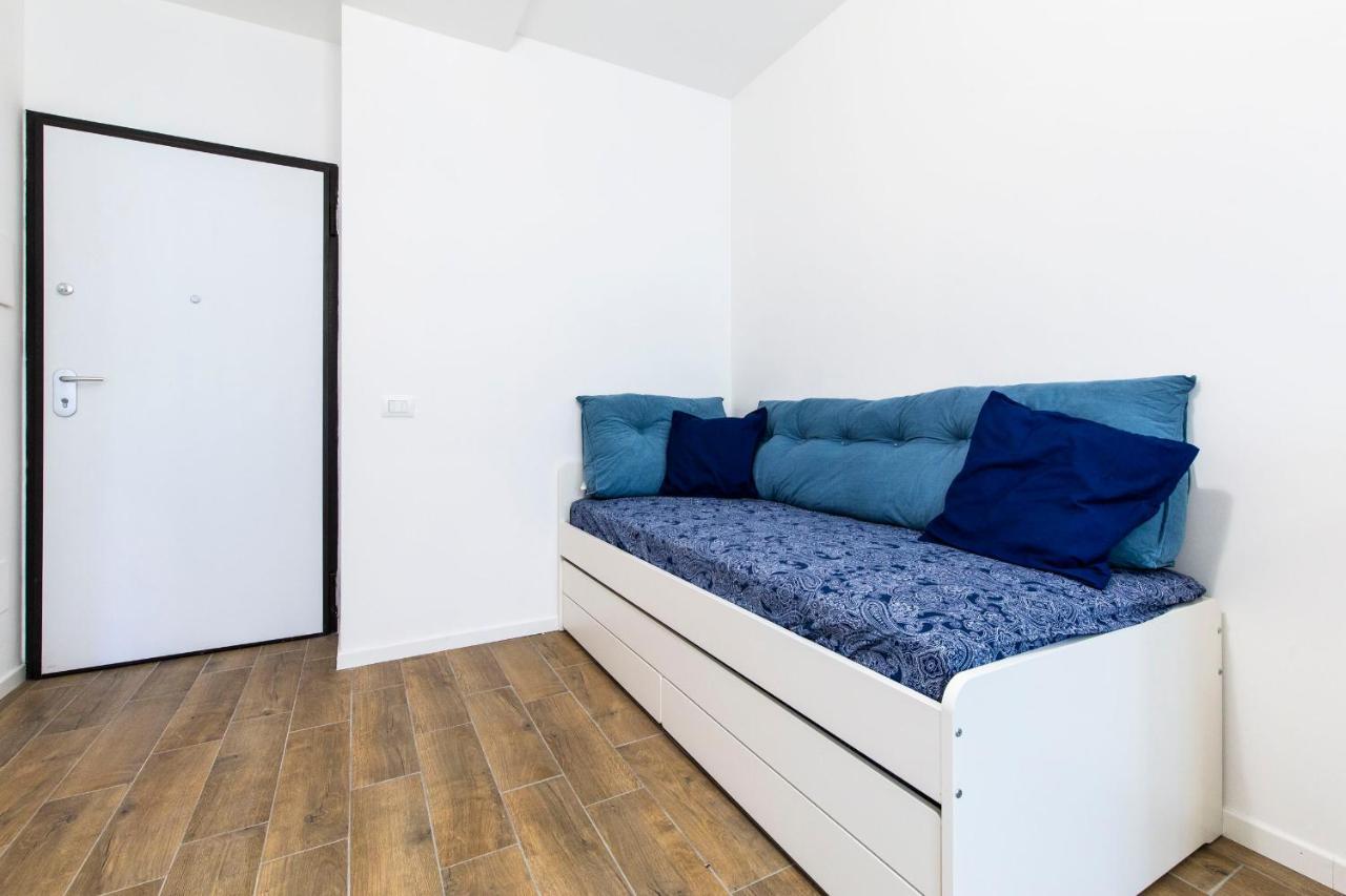 Noto 10 Apartment Милано Екстериор снимка