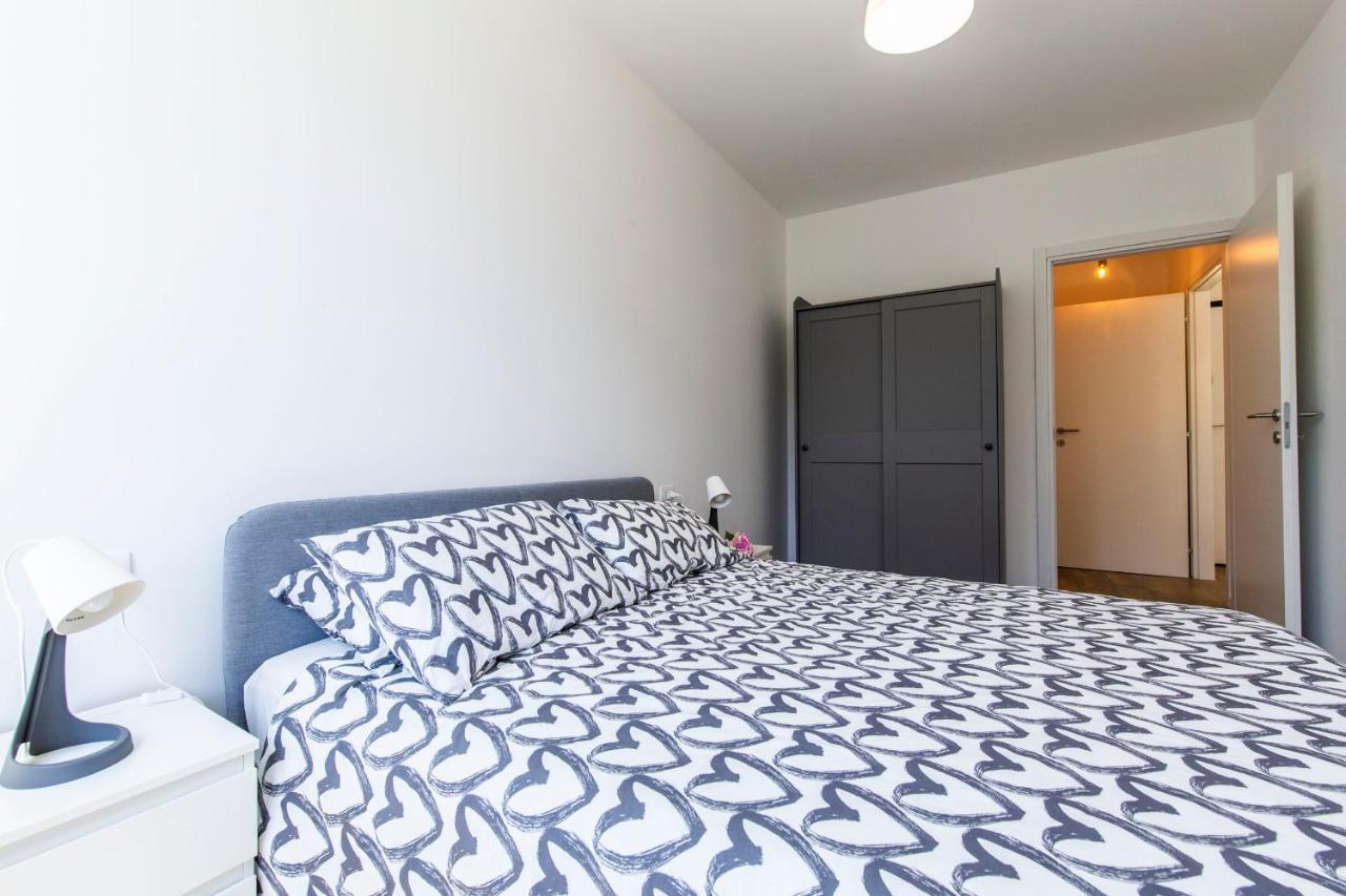 Noto 10 Apartment Милано Екстериор снимка